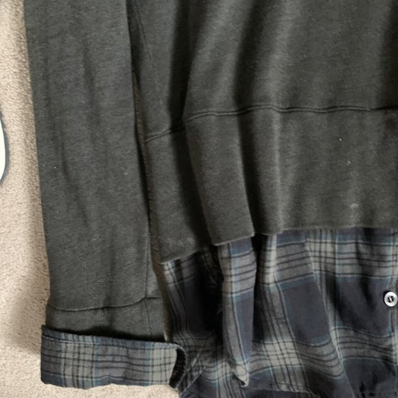 MONROW sweatshirt and attached collared shirt - Picture 4 of 5